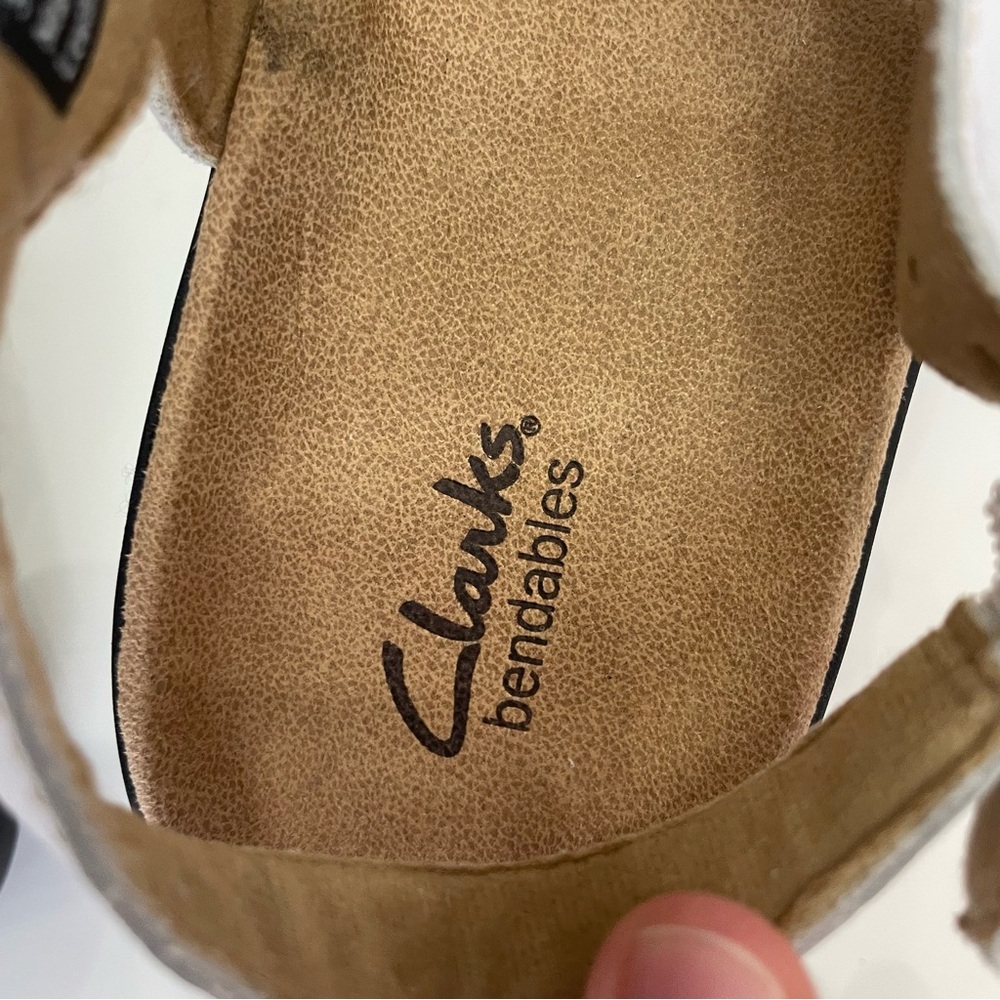 Clarks Lexi Marigold White Leather Fisherman Sandals, size 11W - Picture 8 of 9